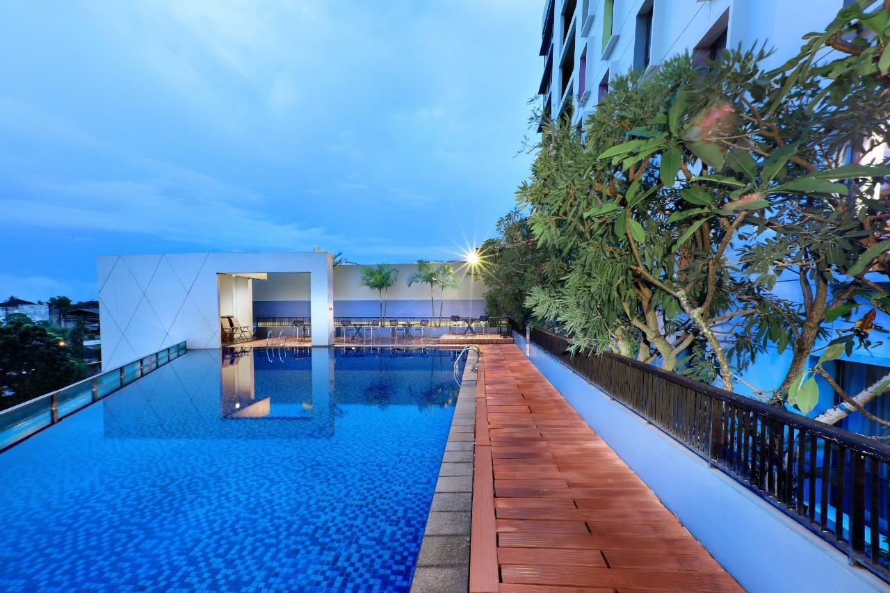 Aston & Conference Centre 4*