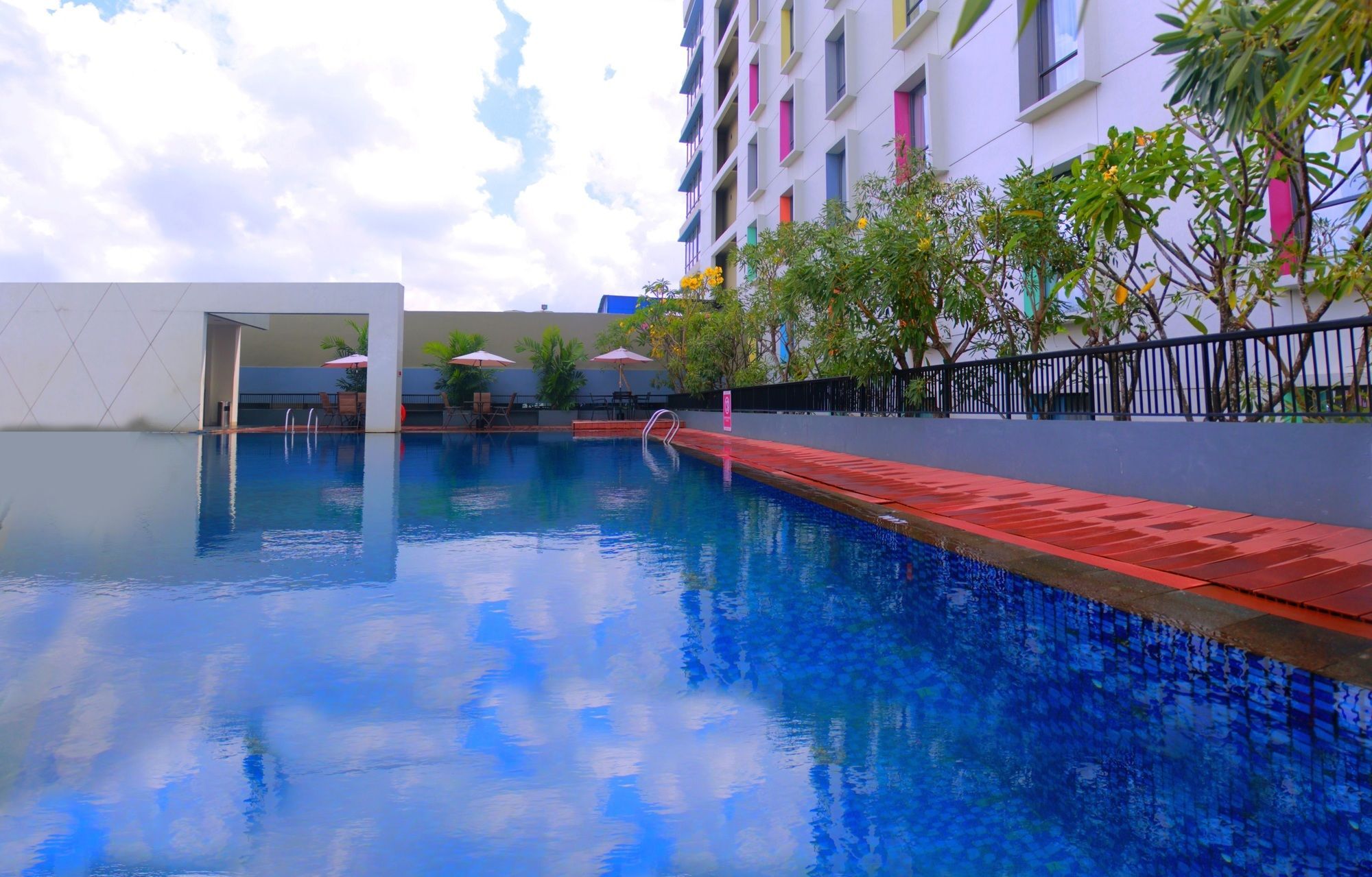 Hotel Aston & Conference Centre 4*